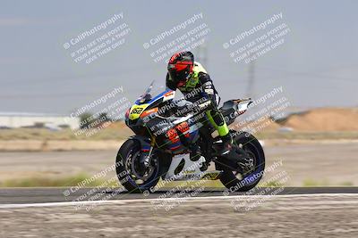 media/Aug-03-2025-TrackDaz (Sun) [[bf4a71acf9]]/A Group/12pm (Wheelie Bump)/